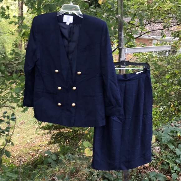 Amanda Smith Petites Navy Blue 2 pc Double Button Look Blazer Skirt Set 10 - Picture 5 of 16